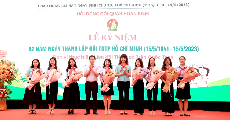 Quận Hoàn Kiếm: Kỷ niệm 82 năm ngày thành lập Đội TNTP Hồ Chí Minh - Ảnh 2