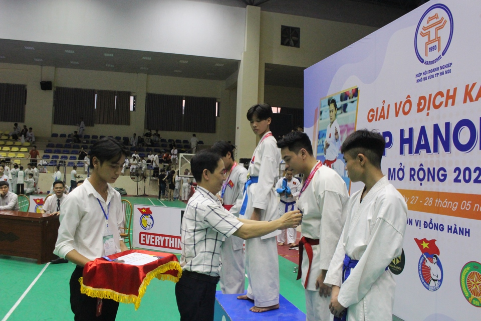 600 vận động viên tranh tài tại Karate Cup Hanoisme mở rộng 2023 - Ảnh 6