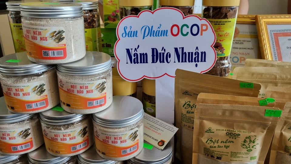 C&aacute;c sản phẩm đạt OCOP của HTX Nấm Đức Nhuận.