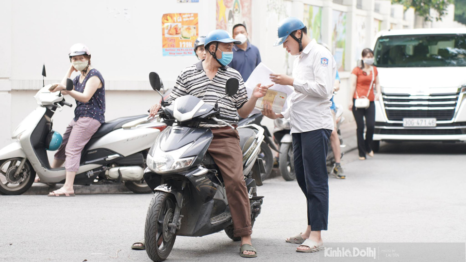 Quận Đống Đa: Thí sinh tự tin trước môn thi đầu tiên - Ảnh 1