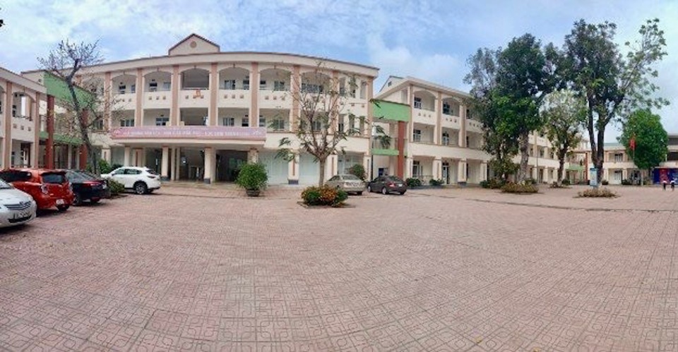 Trường THPT Ngọc Tảo (huyện Ph&uacute;c Thọ).