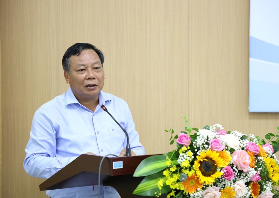 Phó Bí thư Thường trực Thành ủy Nguyễn Văn Phong phát biểu tại Hội thảo
