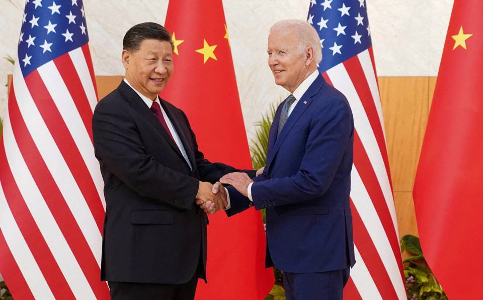 Tổng thống Mỹ Joe Biden v&agrave; nh&agrave; l&atilde;nh đạo Trung Quốc Tập Cận B&igrave;nh tại Hội nghị thượng đỉnh G20 ở Bali, Indonesia, v&agrave;o th&aacute;ng 11/2022. Nguồn: Asia Times