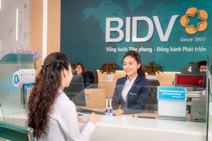 BIDV tăng hơn 500 bậc trong danh sách Forbes Global 2000 - Ảnh 1