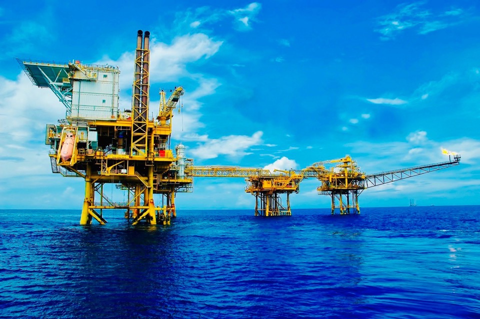 Gi&agrave;n khoan ngo&agrave;i khơi của Petrovietnam. Ảnh minh họa