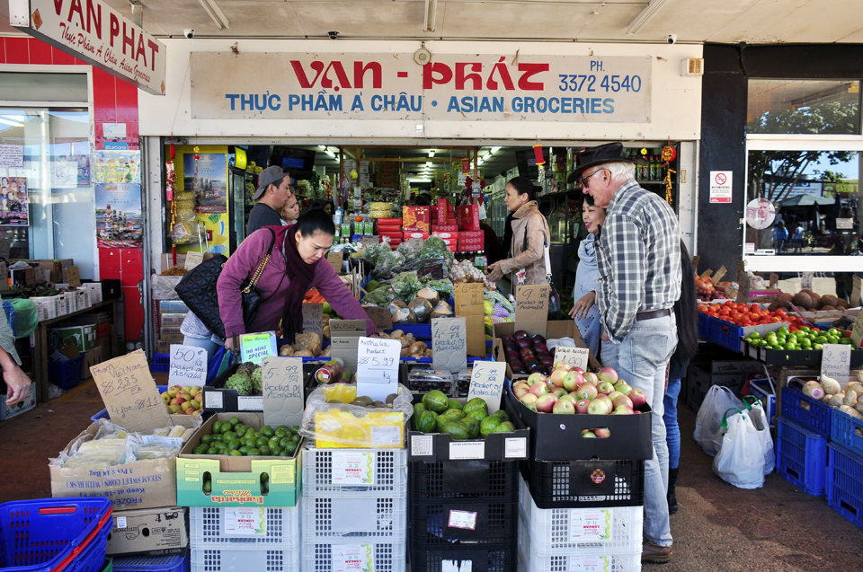 Hệ thống b&aacute;n lẻ của doanh nghiệp Việt kiều tại TP Brisbane ( Australia). Ảnh: Ho&agrave;i Nam