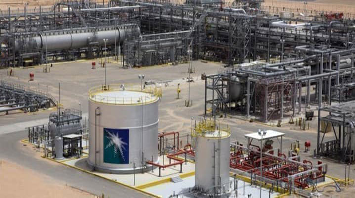 Ả Rập Saudi tiếp tục gia hạn việc cắt giảm sản lượng đến th&aacute;ng 8. Ảnh: Oilprice