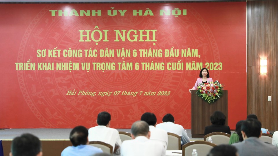 Ph&oacute; B&iacute; thư Thường trực Th&agrave;nh ủy H&agrave; Nội Nguyễn Thị Tuyến ph&aacute;t biểu chỉ đạo tại hội nghị