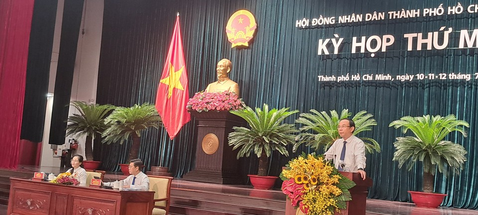 B&iacute; thư Th&agrave;nh ủy TP Hồ Ch&iacute; Minh Nguyễn Văn N&ecirc;n ph&aacute;t biểu chỉ đạo tại phi&ecirc;n khai mạc kỳ họp thứ 10 HĐND TP kh&oacute;a X nhiệm kỳ 2021-2026.