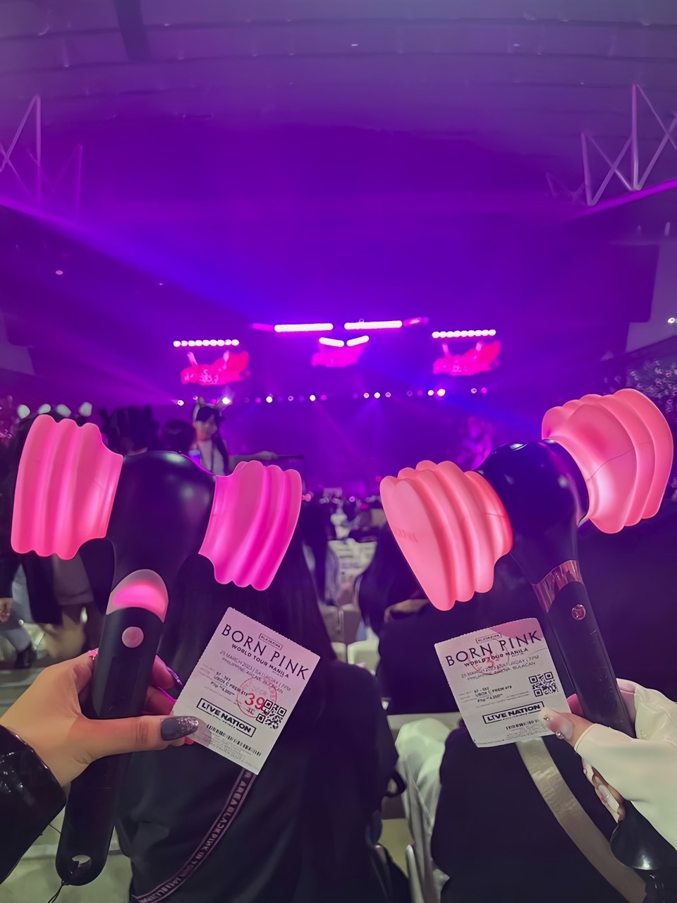 Cây búa Lightstick Blackpink bao nhiêu tiền Mua ở đâu