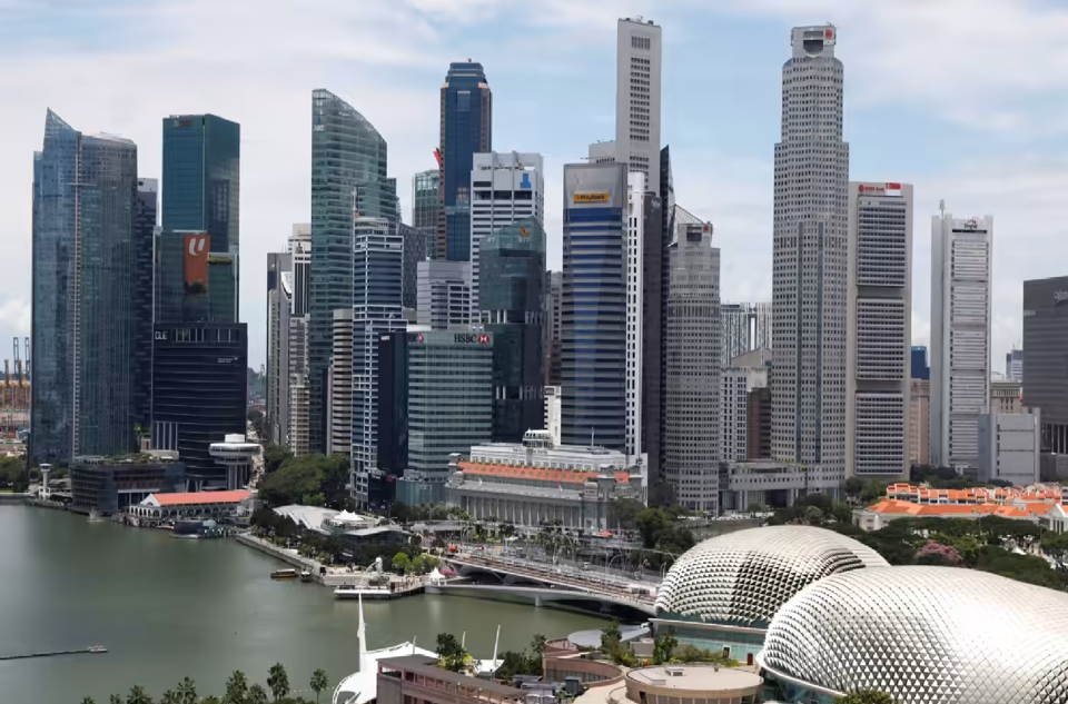 Singapore mang đến cho c&aacute;c doanh nghiệp v&agrave; người nước ngo&agrave;i m&ocirc;i trường l&agrave;m việc vừa an to&agrave;n vừa ổn định. Nguồn: Nikkei Asia