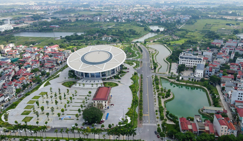 Một g&oacute;c trung t&acirc;m huyện Đ&ocirc;ng Anh. Ảnh C&ocirc;ng H&ugrave;ng