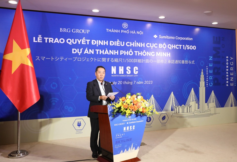 &Ocirc;ng Shiomi Keigo -&nbsp; Tổng gi&aacute;m đốc tập đo&agrave;n Sumitomo khu vực ch&acirc;u &Aacute; &ndash; Ch&acirc;u Đại Dương ph&aacute;t biểu tại buổi lễ.