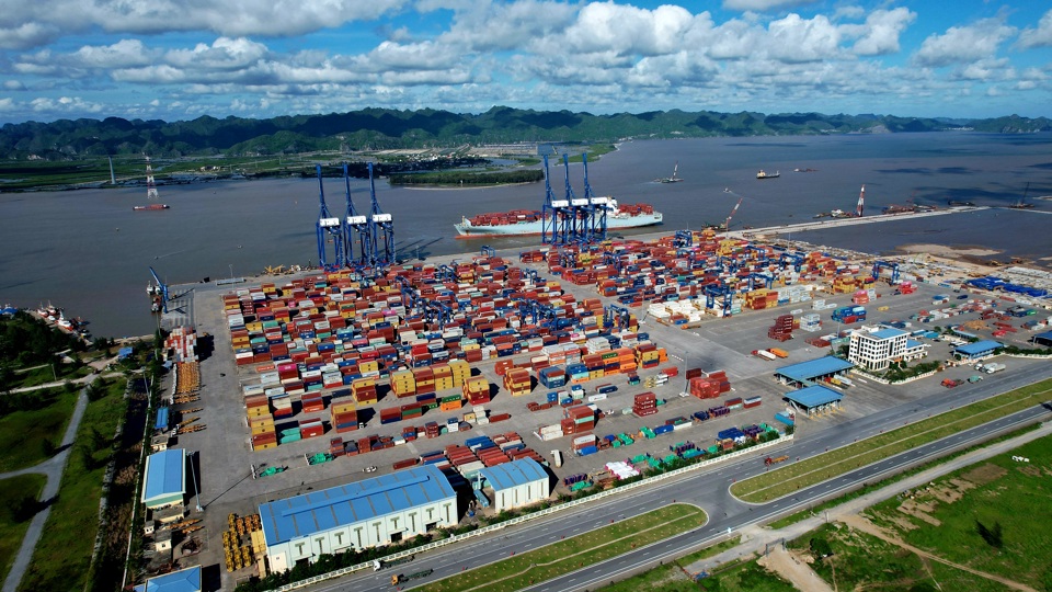 Cảng biển Hải Phòng phát triển vượt bậc lọt top 100 cảng lớn của thế giới - Ảnh 2