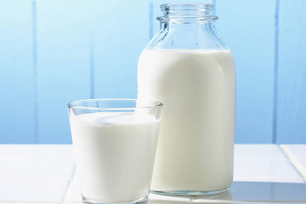 Bí quyết chọn lựa và bảo quản sữa đúng cách - Ảnh 1