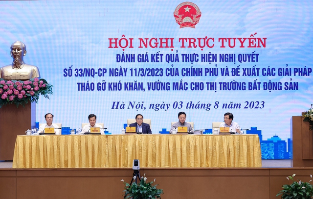 Thủ tướng Ch&iacute;nh phủ Phạm Minh Ch&iacute;nh chủ tr&igrave; Hội nghị trực tuyến đ&aacute;nh gi&aacute; kết quả thực hiện Nghị quyết số 33.