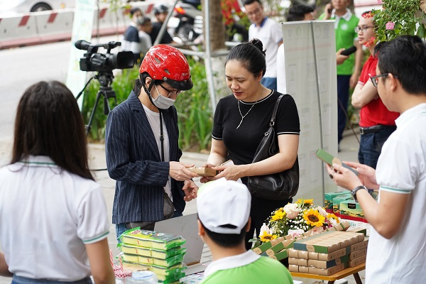 Trong những năm qua, C&ocirc;ng ty TNHH MTV M&ocirc;i trường Đ&ocirc; thị lu&ocirc;n ti&ecirc;n phong trong phong tr&agrave;o ph&acirc;n loại r&aacute;c tại nguồn.