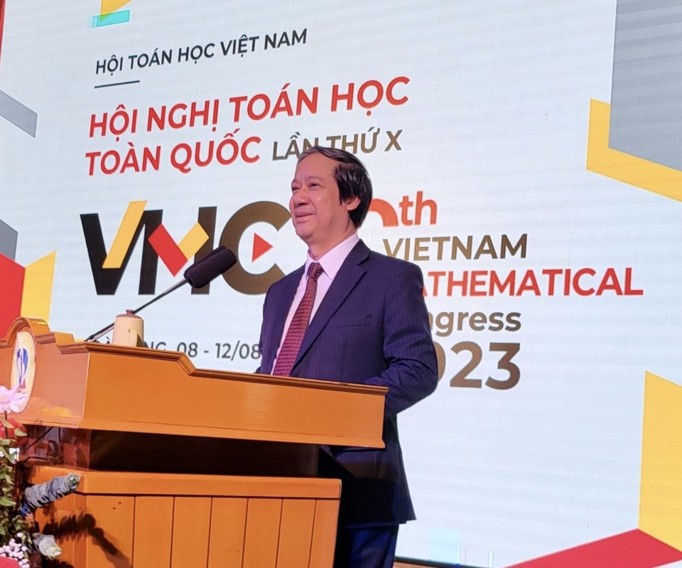 Bộ trưởng Bộ GD&ĐT Nguyễn Kim Sơn: Giáo dục Toán học cần một phen đổi mới