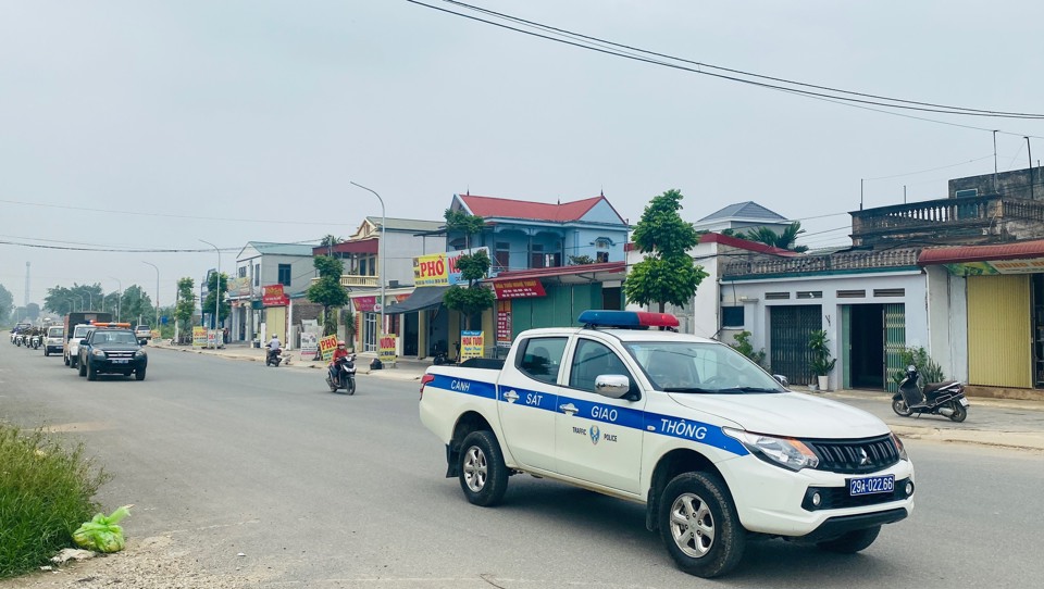 Phong tr&agrave;o &ldquo;To&agrave;n d&acirc;n tham gia ph&aacute;t hiện, cung cấp c&aacute;c th&ocirc;ng tin phản &aacute;nh c&aacute;c h&agrave;nh vi vi phạm trật tự, an to&agrave;n giao th&ocirc;ng&rdquo;&nbsp;triển khai thống nhất, đồng bộ c&aacute;c biện ph&aacute;p, giải ph&aacute;p.