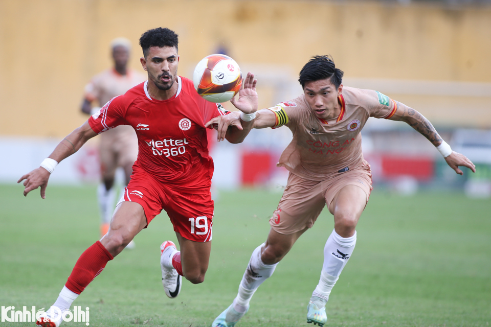 V-League 2023: Quang Hải ghi bàn đầu tiên, CAHN chạm 1 tay vào ngôi vương - Ảnh 3