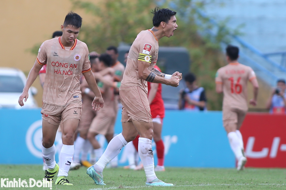 V-League 2023: Quang Hải ghi bàn đầu tiên, CAHN chạm 1 tay vào ngôi vương - Ảnh 7
