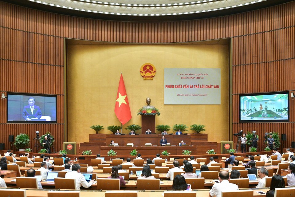Phi&ecirc;n họp thứ 25 của Uỷ ban Thường vụ Quốc hội. Ảnh: Quochoi.vn