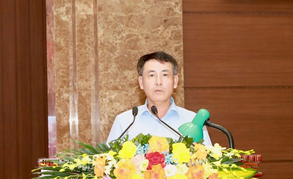 Ph&oacute; Chủ tịch UBND TP Nguyễn Trọng Đ&ocirc;ng ph&aacute;t biểu tại hội nghị