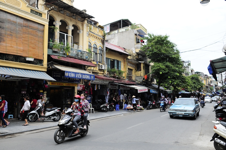 Phố cổ Hàng Đào. Ảnh: Thanh Hải