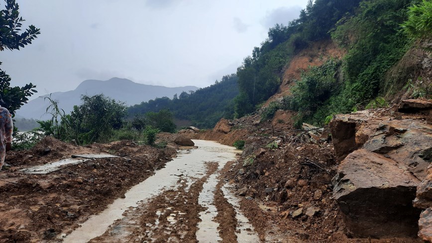 Công bố tình huống khẩn cấp thiên tai trên 5 tuyến quốc lộ qua Điện Biên - Ảnh 1