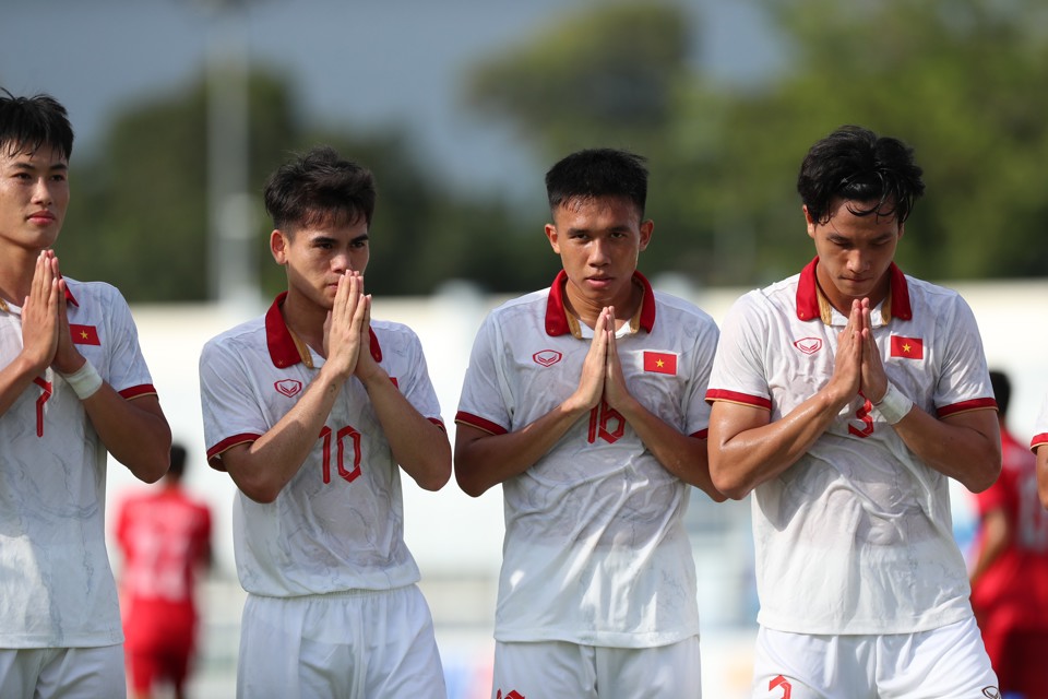 U23 Việt Nam thắng dễ U23 Lào - Ảnh 2
