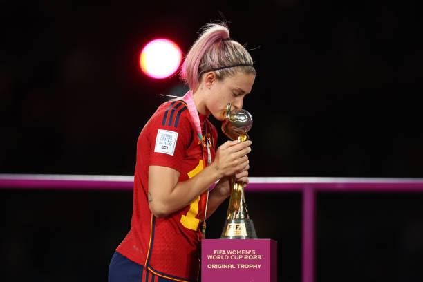 Lần đầu vô địch World Cup, tuyển nữ Tây Ban Nha ăn mừng đầy cảm xúc - Ảnh 8