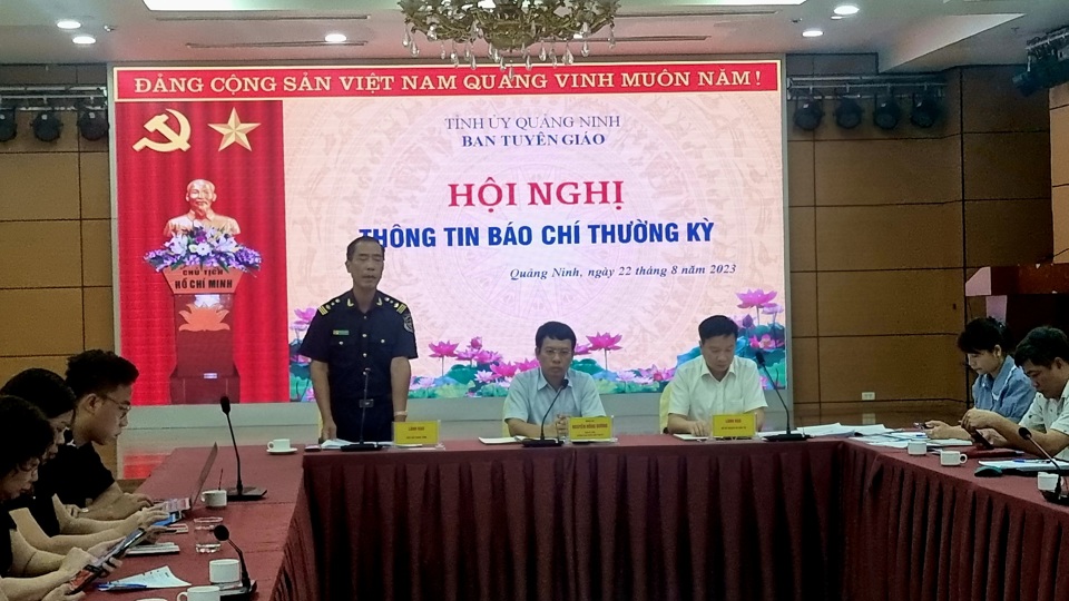 &Ocirc;ng Trần Quang Trung &ndash; Ph&oacute; Cục trưởng Cục Hải quan Quảng Ninh ph&aacute;t biểu tại Hội nghị
