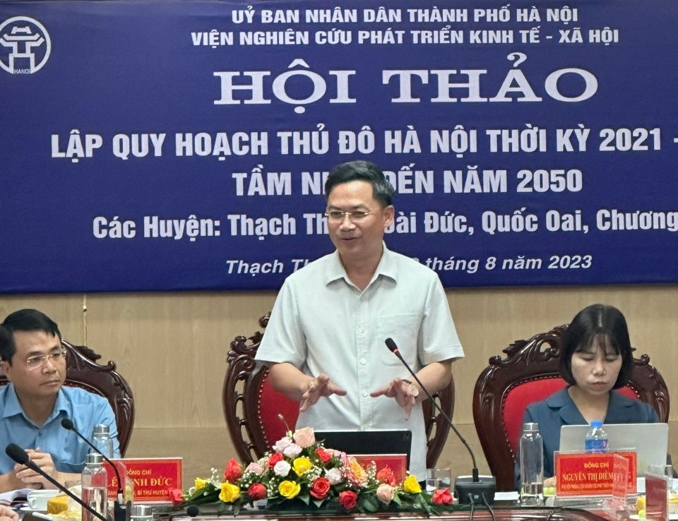 Ph&oacute; Chủ tịch UBND TP H&agrave; Minh Hải ph&aacute;t biểu chỉ đạo tại hội thảo.