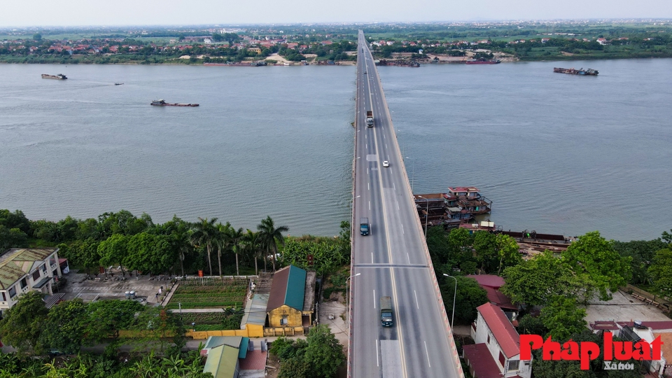 Chiêm ngưỡng những cây cầu bắc qua sông Hồng ở Hà Nội - Ảnh 2