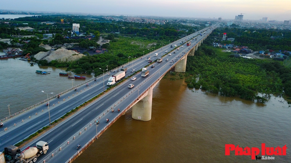 Chiêm ngưỡng những cây cầu bắc qua sông Hồng ở Hà Nội - Ảnh 20