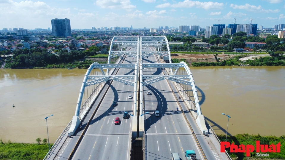 Chiêm ngưỡng những cây cầu bắc qua sông Hồng ở Hà Nội - Ảnh 24