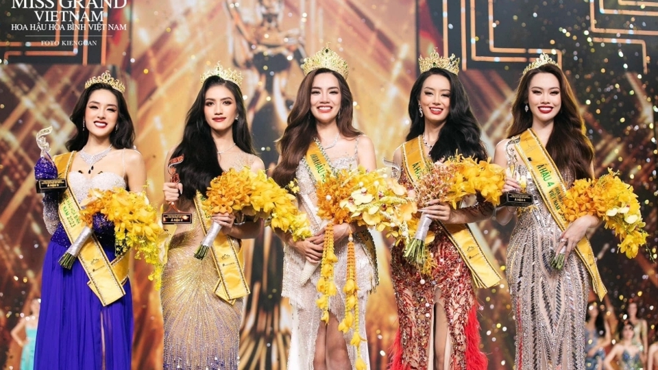 Hành trình đăng quang của Tân Hoa hậu Hòa bình Việt Nam 2023 Lê Hoàng Phương - Ảnh 1