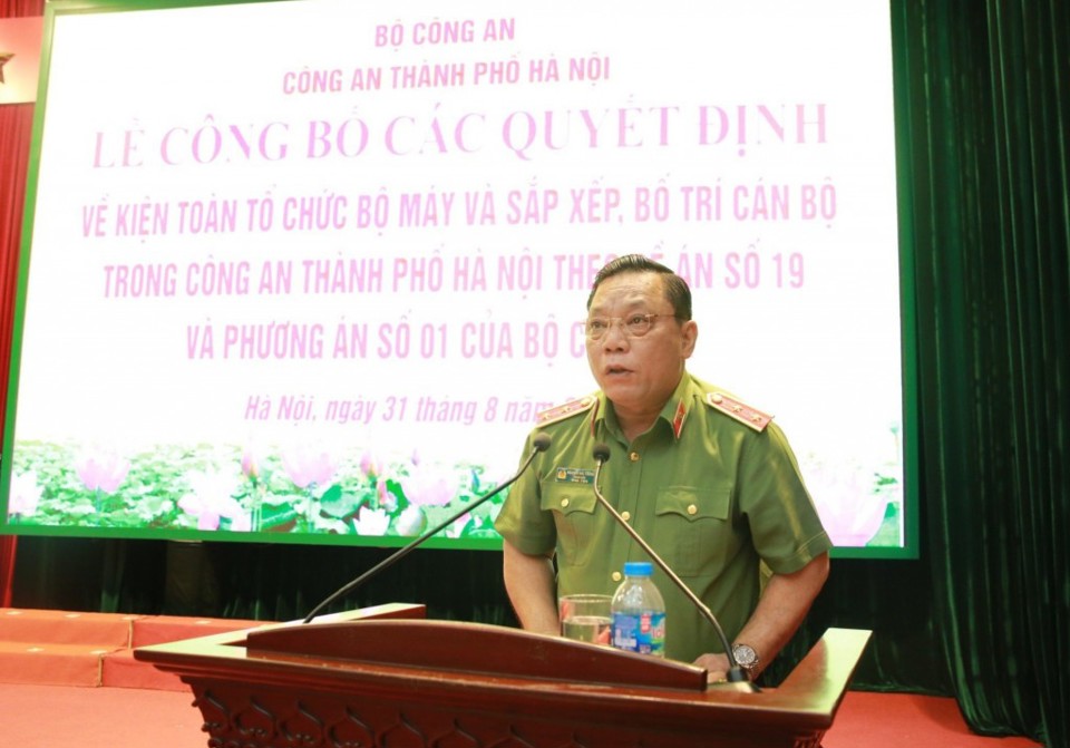 Trung tướng Nguyễn Hải Trung - Gi&aacute;m đốc C&ocirc;ng an TP ph&aacute;t biểu tại buổi lễ.