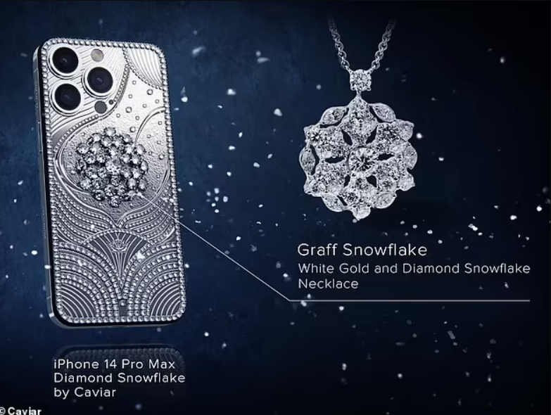 Vỏ của c&aacute;c thiết bị thuộc d&ograve;ng iPhone Diamond Snowflake được đ&iacute;nh&nbsp;570 vi&ecirc;n kim cương v&agrave; l&agrave;m bằng v&agrave;ng trắng 18 carat.