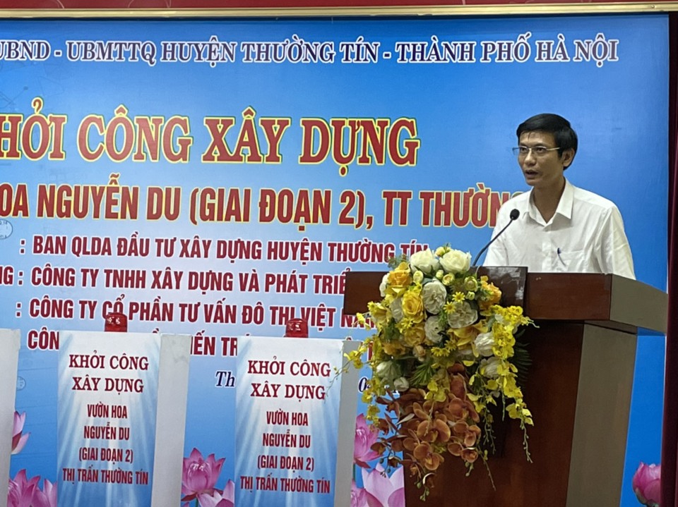 Đại diện nh&agrave; thầu thi c&ocirc;ng ph&aacute;t biểu tại lễ khởi c&ocirc;ng dự &aacute;n&nbsp;