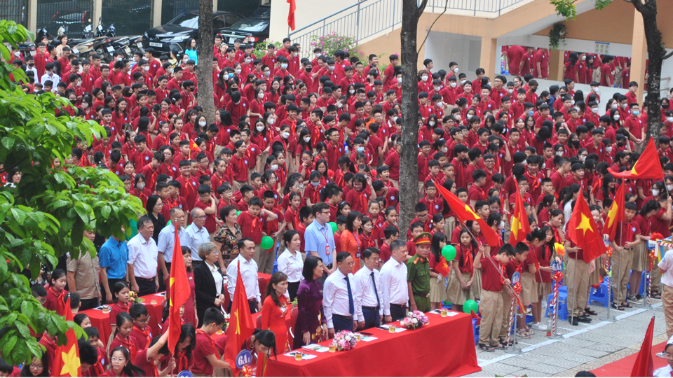 Quận Long Biên- Thêm công trình trường học gắn biển dịp khai giảng năm học mới - Ảnh 1