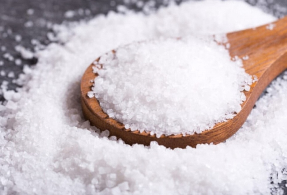 Ăn nhiều muối và thiếu chất xơ ảnh hưởng đến sức khoẻ như thế nào? - Ảnh 1