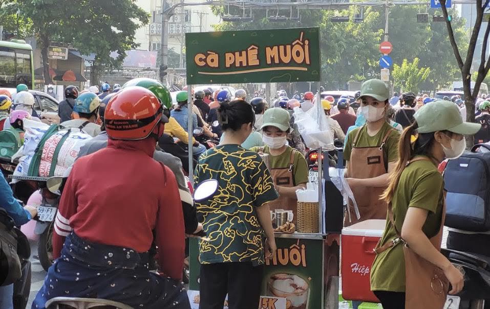 Cafe phố! - Ảnh 1