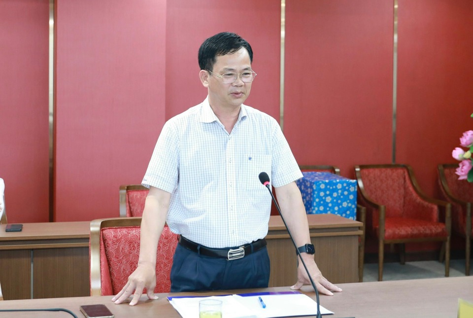 Bí thư Huyện ủy Lâm Hà Nguyễn Văn Sơn phát biểu tại buổi làm việc.