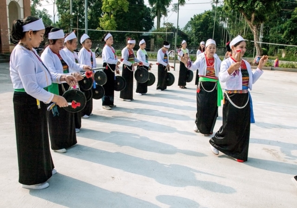 Văn hóa cồng chiêng người Mường tại xã Ba Trại (huyện Ba Vì) được bảo tồn và phát huy. Ảnh: Phương Ngân