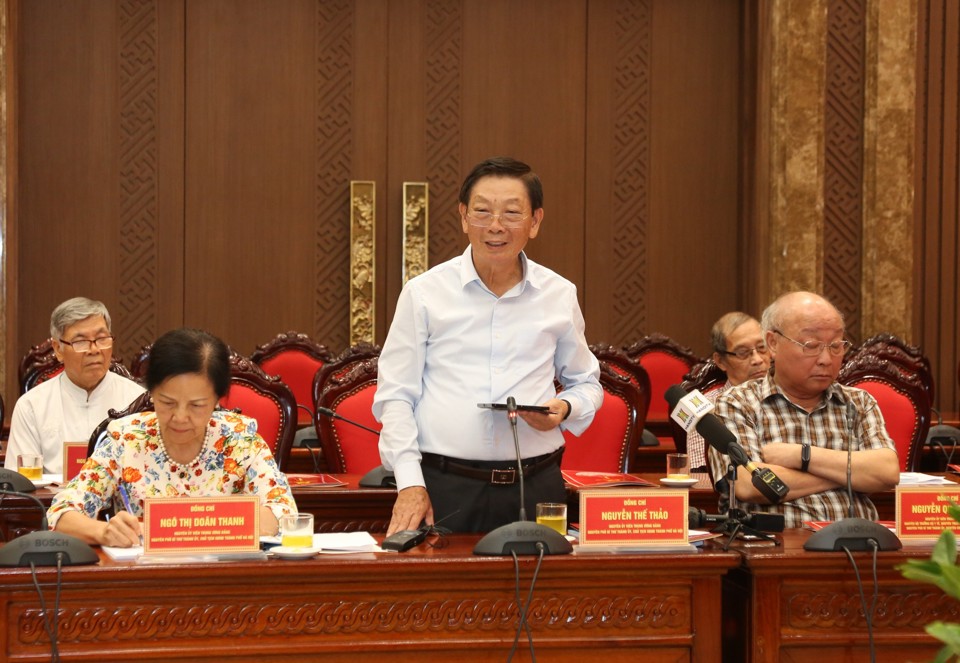 Nguy&ecirc;n Chủ tịch UBND TP H&agrave; Nội Nguyễn Thế Thảo ph&aacute;t biểu tại hội nghị.&nbsp;