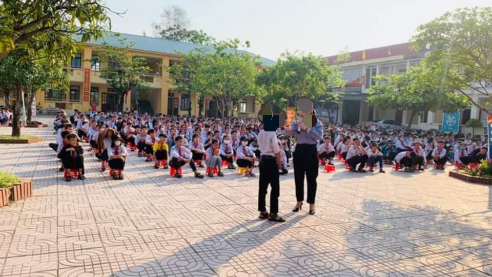 Trước đ&oacute; kh&ocirc;ng l&acirc;u, Sở GD&amp;ĐT Nghệ An cũng đ&atilde; y&ecirc;u cầu tạm dừng việc li&ecirc;n kết đ&agrave;o tạo kỹ năng sống giữa c&aacute;c trung t&acirc;m với trường học.