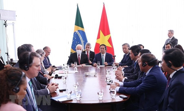 Thủ tướng Phạm Minh Ch&iacute;nh v&agrave; Tổng thống Brazil Lula da Silva hội đ&agrave;m. (Ảnh: Dương Giang/TTXVN) &nbsp;