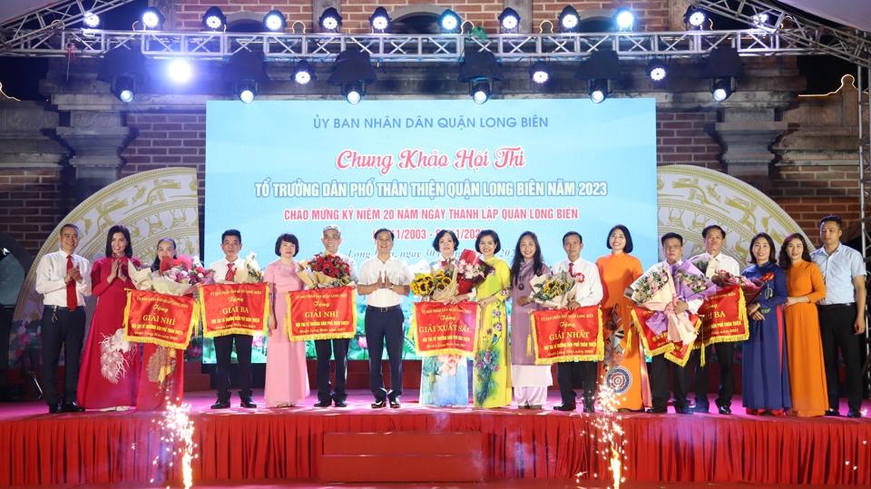 Ấn tượng “Tổ trưởng dân phố thân thiện” quận Long Biên năm 2023 - Ảnh 5