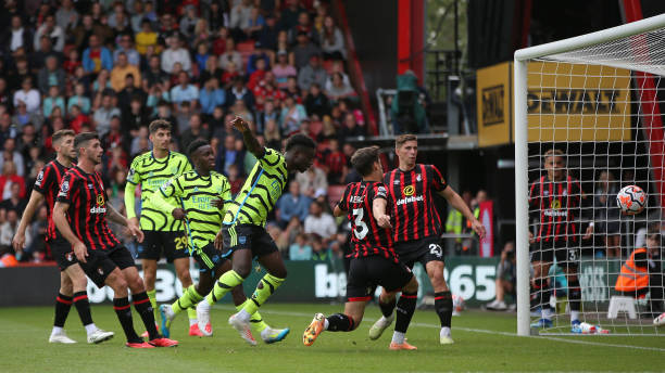 Arsenal vươn l&ecirc;n vị tr&iacute; thứ 2 sau chiến thắng trước&nbsp;Bournemouth. Ảnh: Getty.